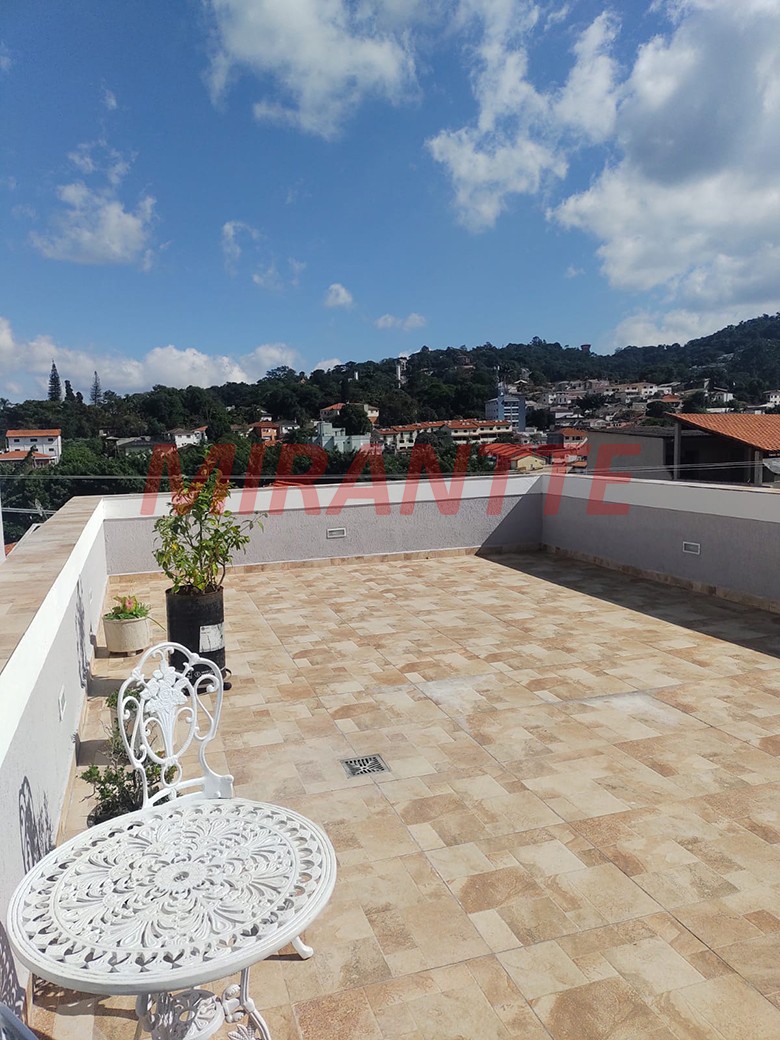 Sobrado de 266m² com 5 quartos em Vila Albertina