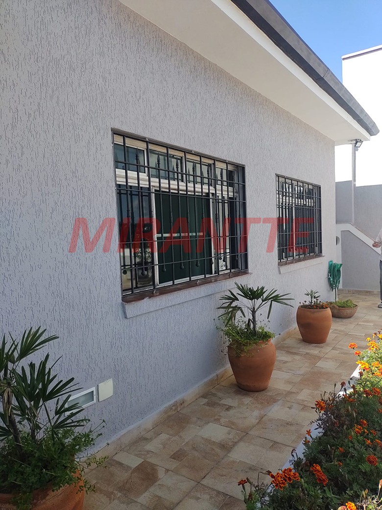 Sobrado de 266m² com 5 quartos em Vila Albertina