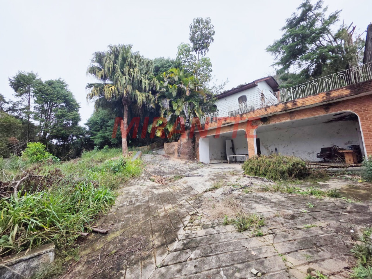Sobrado de 371.4m² com 4 quartos em Serra Da Cantareira