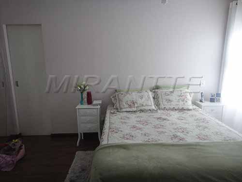 Sobrado de 200m² com 3 quartos em Limão
