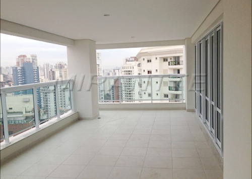 Apartamento de 245m² com 4 quartos em Vila Mariana