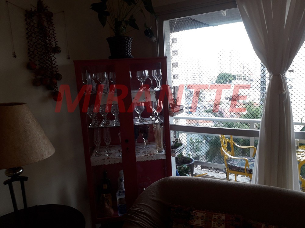 Apartamento com 3 quartos em Santana