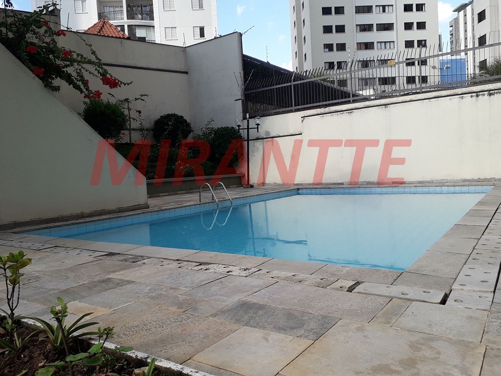 Apartamento com 3 quartos em Santana