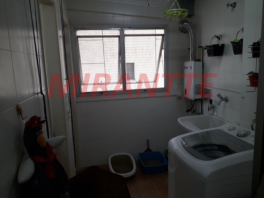 Apartamento com 3 quartos em Santana