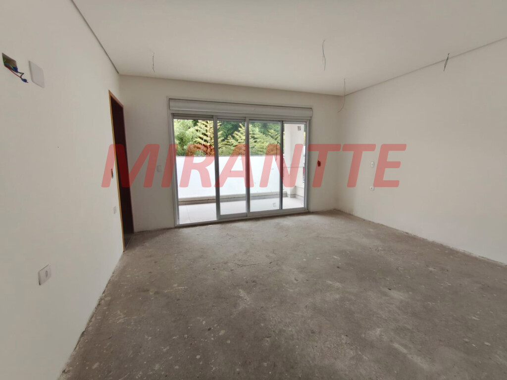 Cond. fechado de 515m² com 4 quartos em Tucuruvi