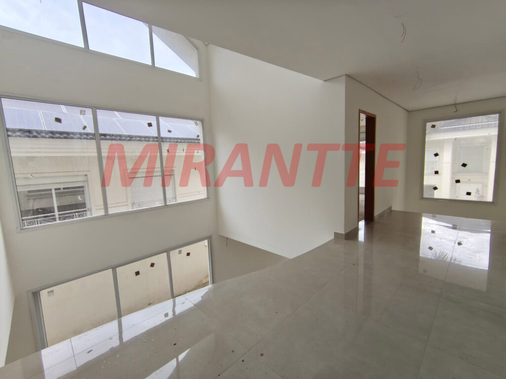 Cond. fechado de 515m² com 4 quartos em Tucuruvi