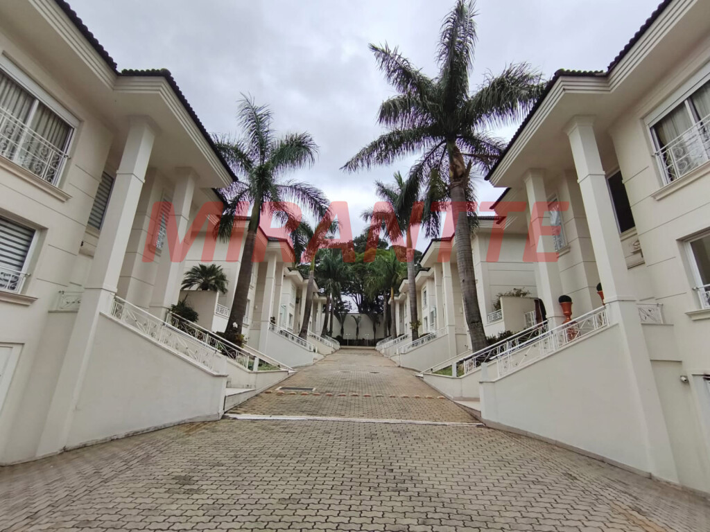 Cond. fechado de 515m² com 4 quartos em Tucuruvi