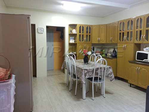 Sobrado com 3 quartos em Jardim Samambaia – Mairiporã