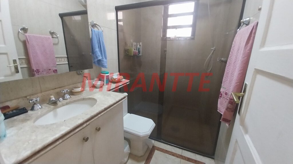 Sobrado de 101m² com 3 quartos em Jaçana