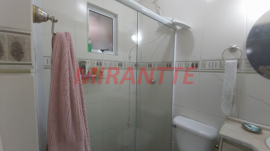 Sobrado de 101m² com 3 quartos em Jaçana