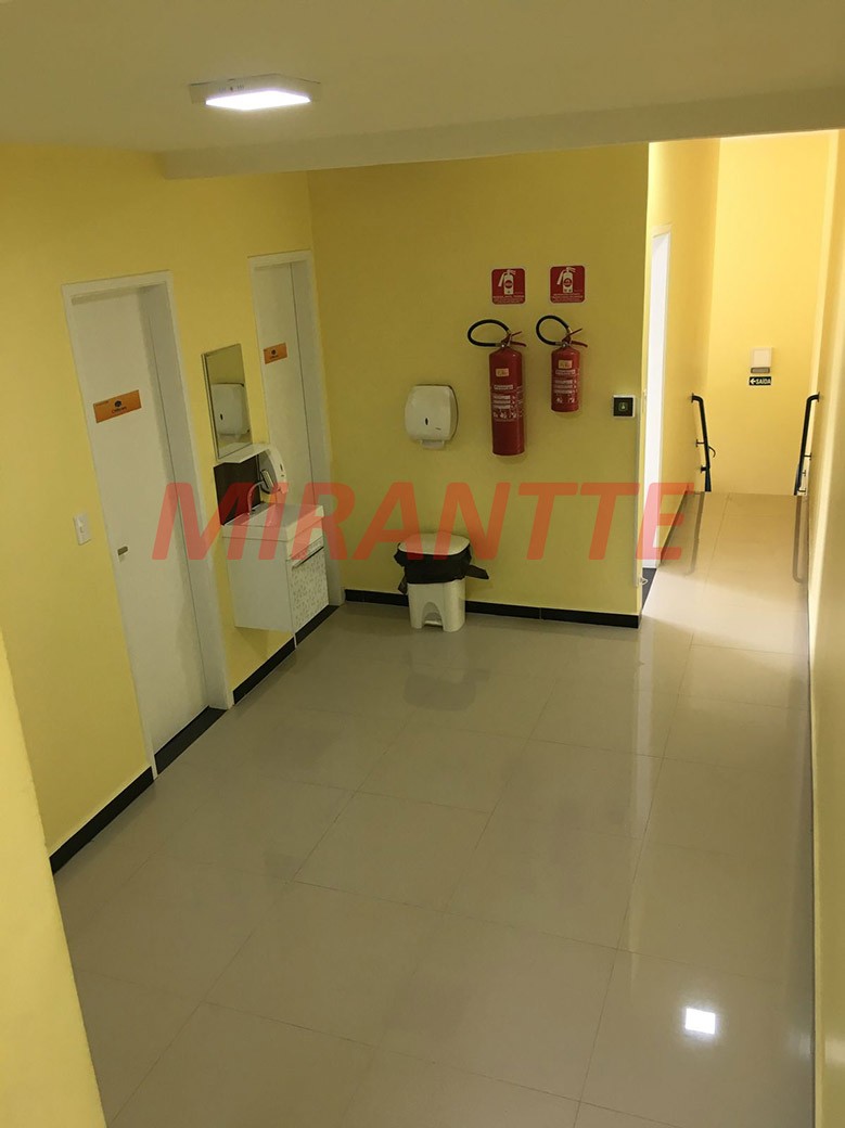 Comercial de 500m² em Santana