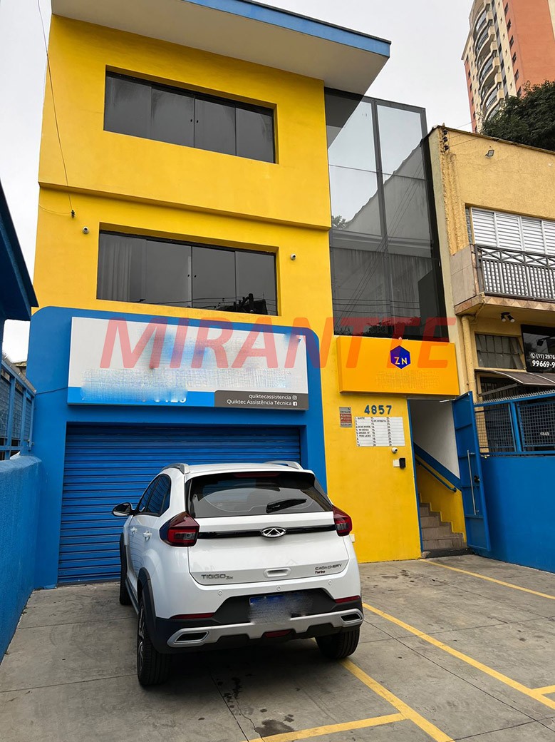 Comercial de 500m² em Santana