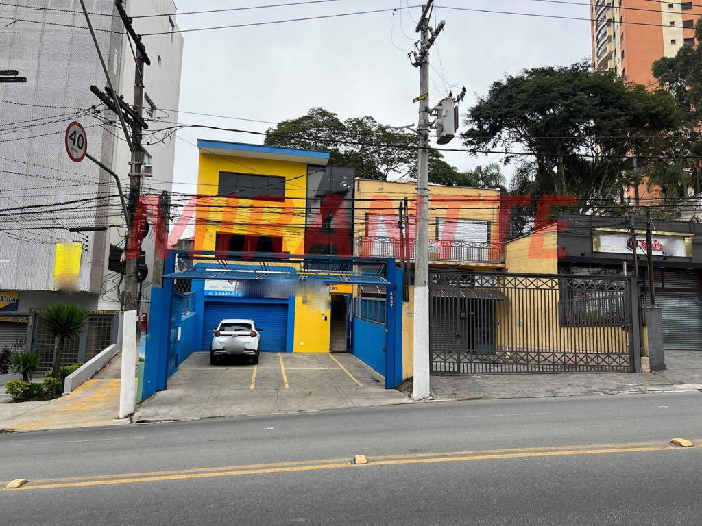 Comercial de 500m² em Santana