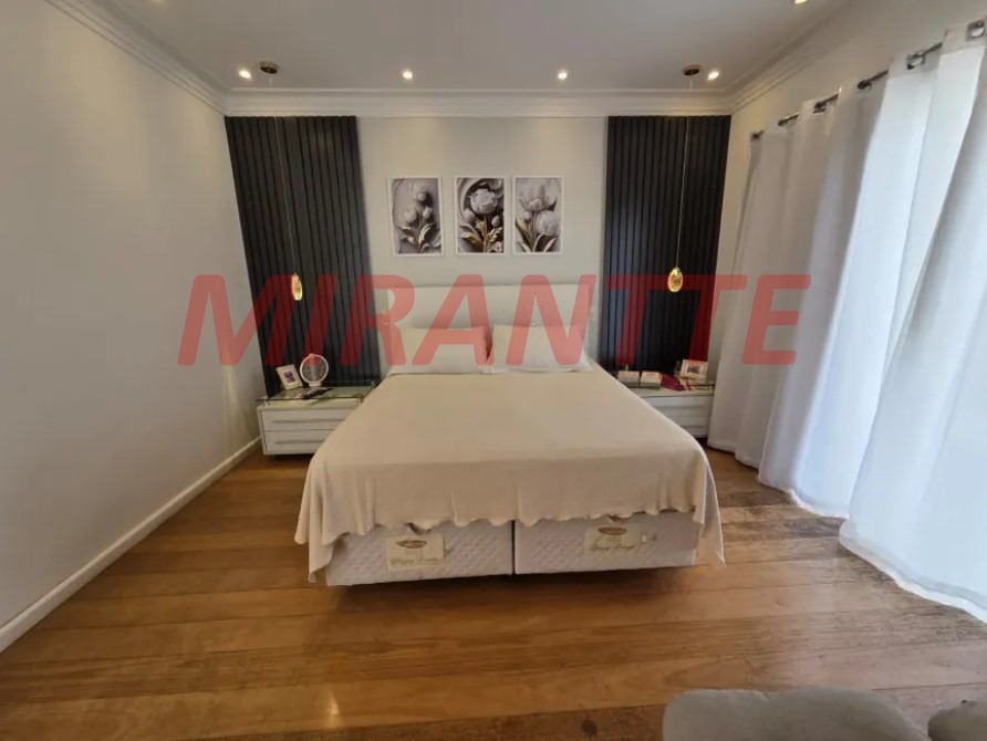 Sobrado de 450m² com 3 quartos em Tucuruvi