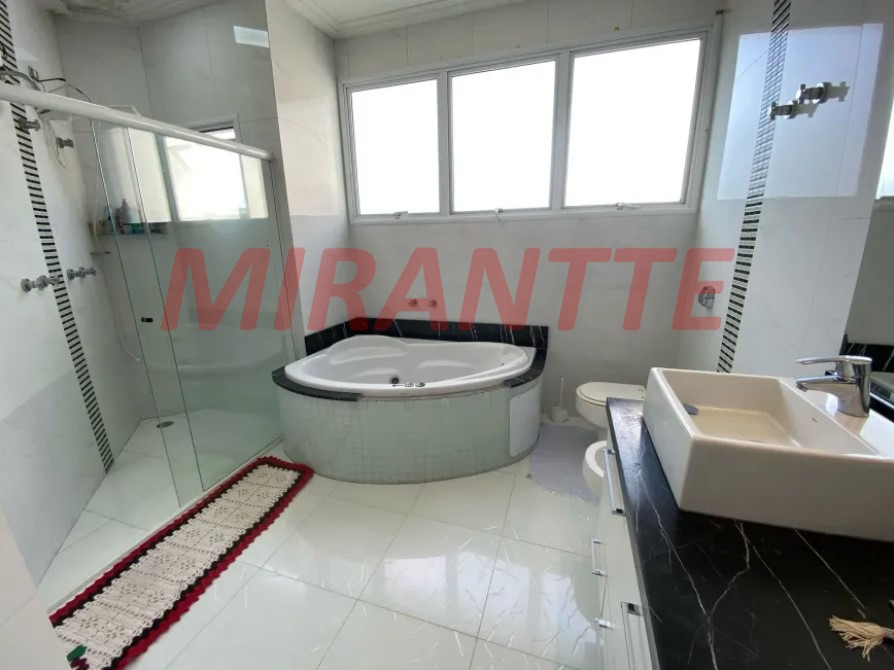 Sobrado de 450m² com 3 quartos em Tucuruvi