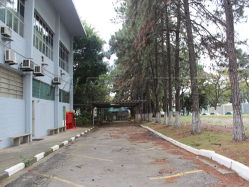 Galpao de 1371m² em Jardim Beatriz