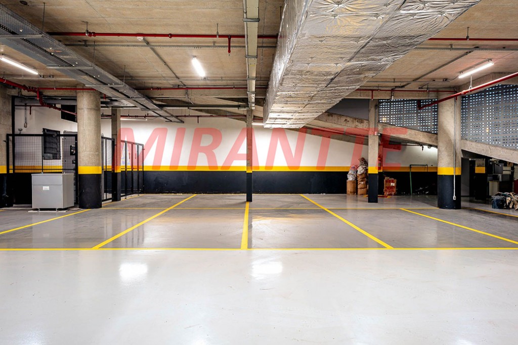 Comercial de 920m² em Santo Amaro