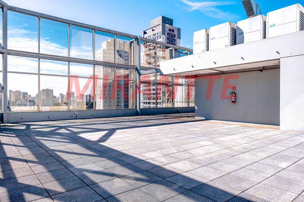 Comercial de 920m² em Santo Amaro