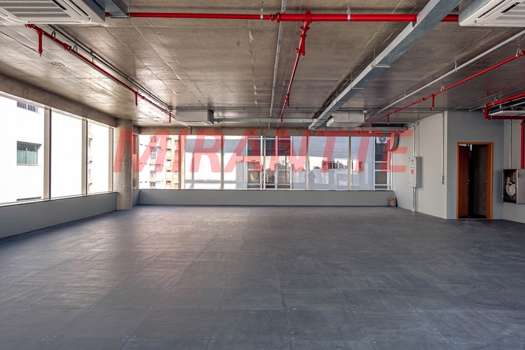 Comercial de 920m² em Santo Amaro