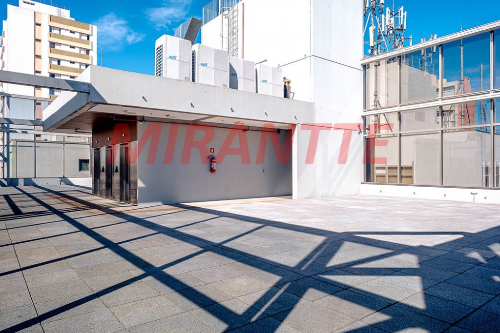 Comercial de 920m² em Santo Amaro
