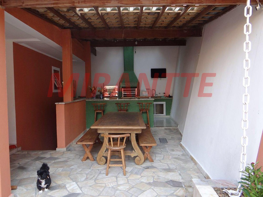 Sobrado de 513m² com 4 quartos em Jardim Bibi