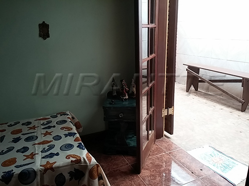 Casa terrea de 200m² com 3 quartos em Chora Menino