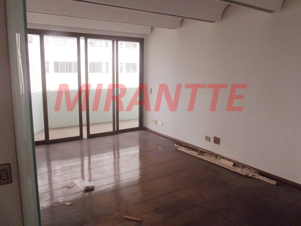 Apartamento de 200m² com 4 quartos em Santana