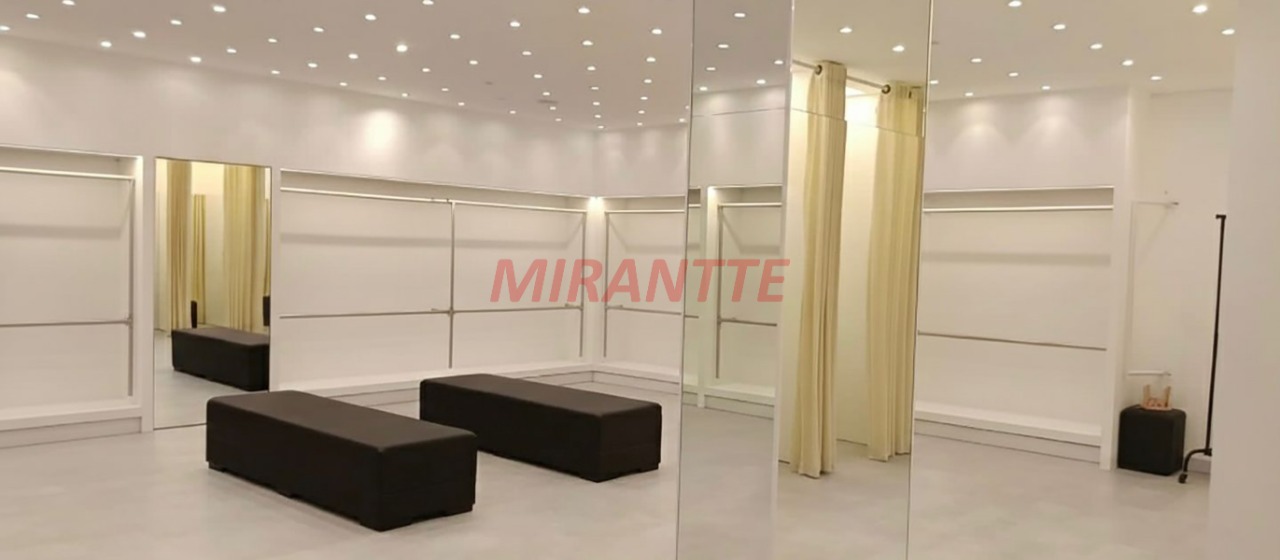 Comercial de 504m² em Santana