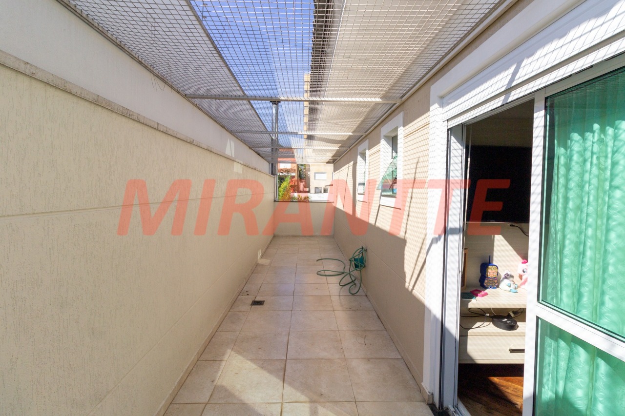 Sobrado de 474m² com 4 quartos em Tremembe