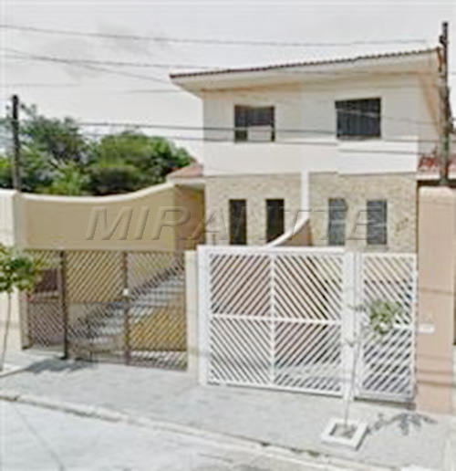 Sobrado de 190m² com 3 quartos em Jaçana