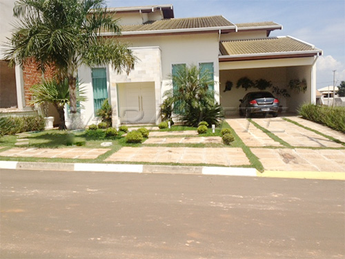 Sobrado de 348m² com 4 quartos em CAMPO DE BOITUVA