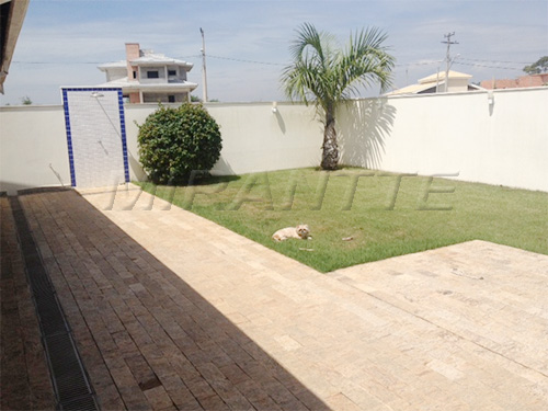 Sobrado de 348m² com 4 quartos em CAMPO DE BOITUVA