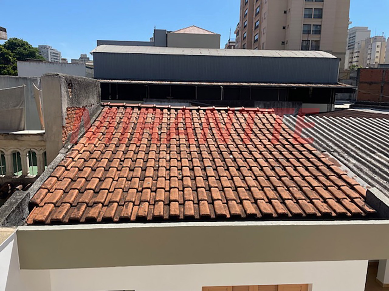Sobrado de 204m² com 3 quartos em Santana