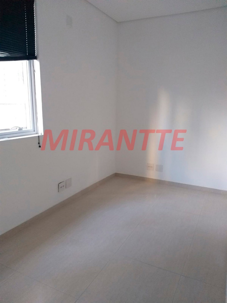 Conjunto comercial em Tucuruvi
