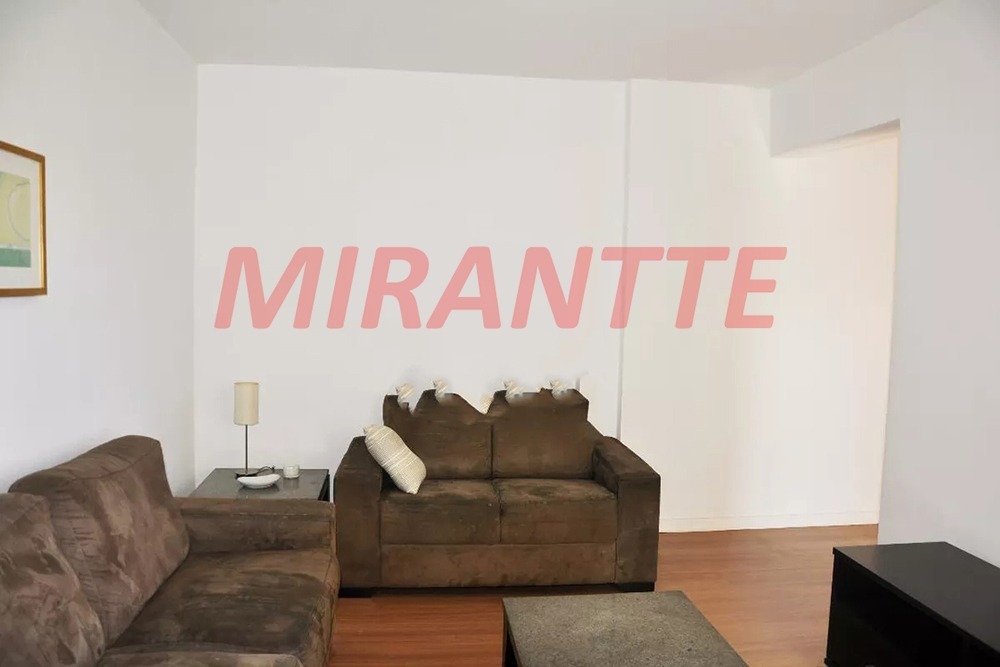 Apartamento de 74m² com 2 quartos em Santana