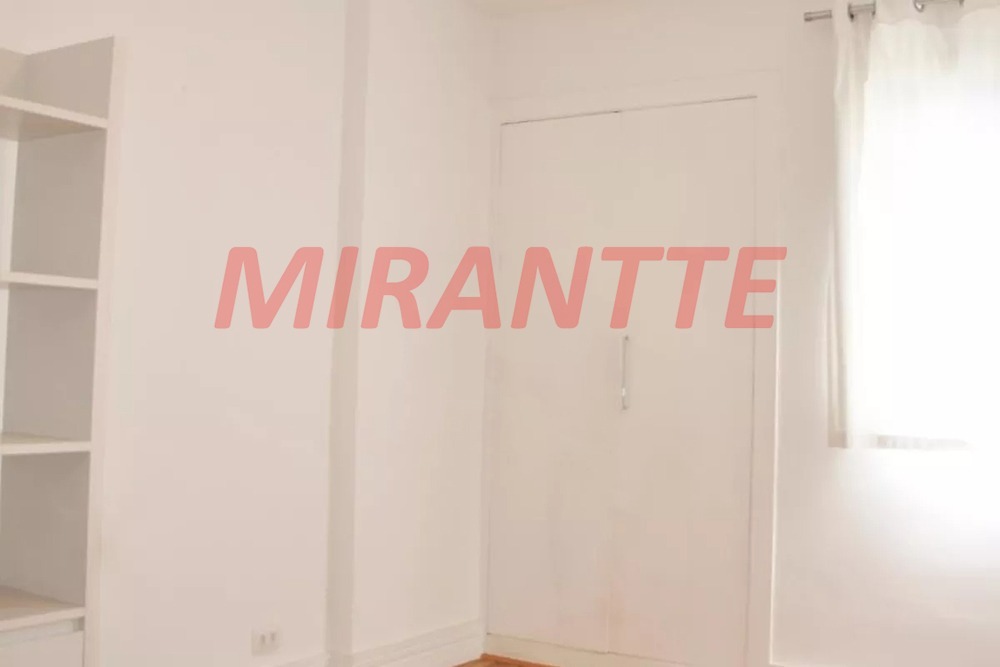 Apartamento de 74m² com 2 quartos em Santana