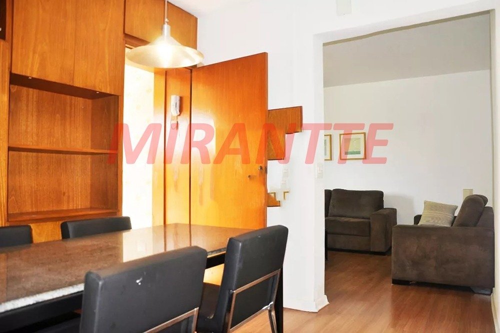 Apartamento de 74m² com 2 quartos em Santana