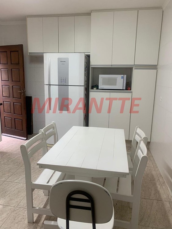 Sobrado de 150m² com 3 quartos em Santana