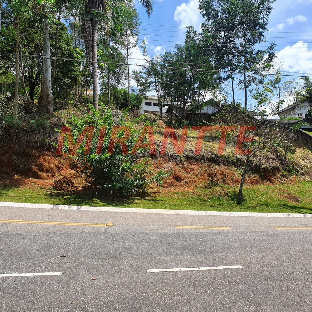 Terreno de 1140m² em Serra Da Cantareira