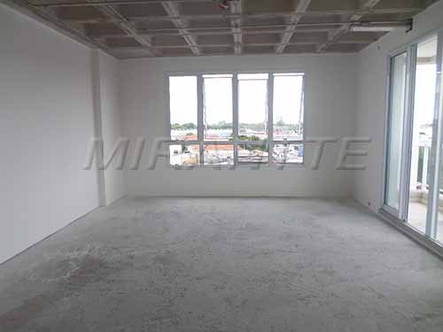 Comercial de 47m² em Casa Verde