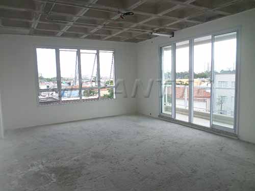 Comercial de 47m² em Casa Verde