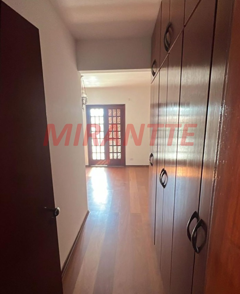Sobrado de 267m² com 3 quartos em Parada Inglesa