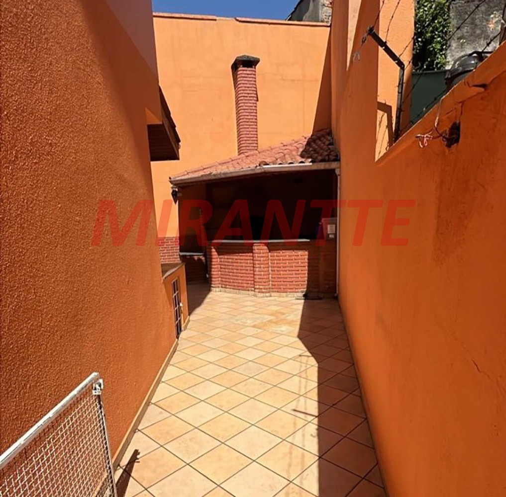 Sobrado de 267m² com 3 quartos em Parada Inglesa