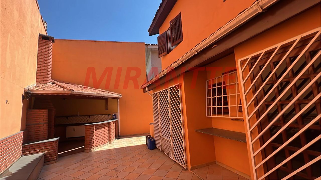 Sobrado de 267m² com 3 quartos em Parada Inglesa