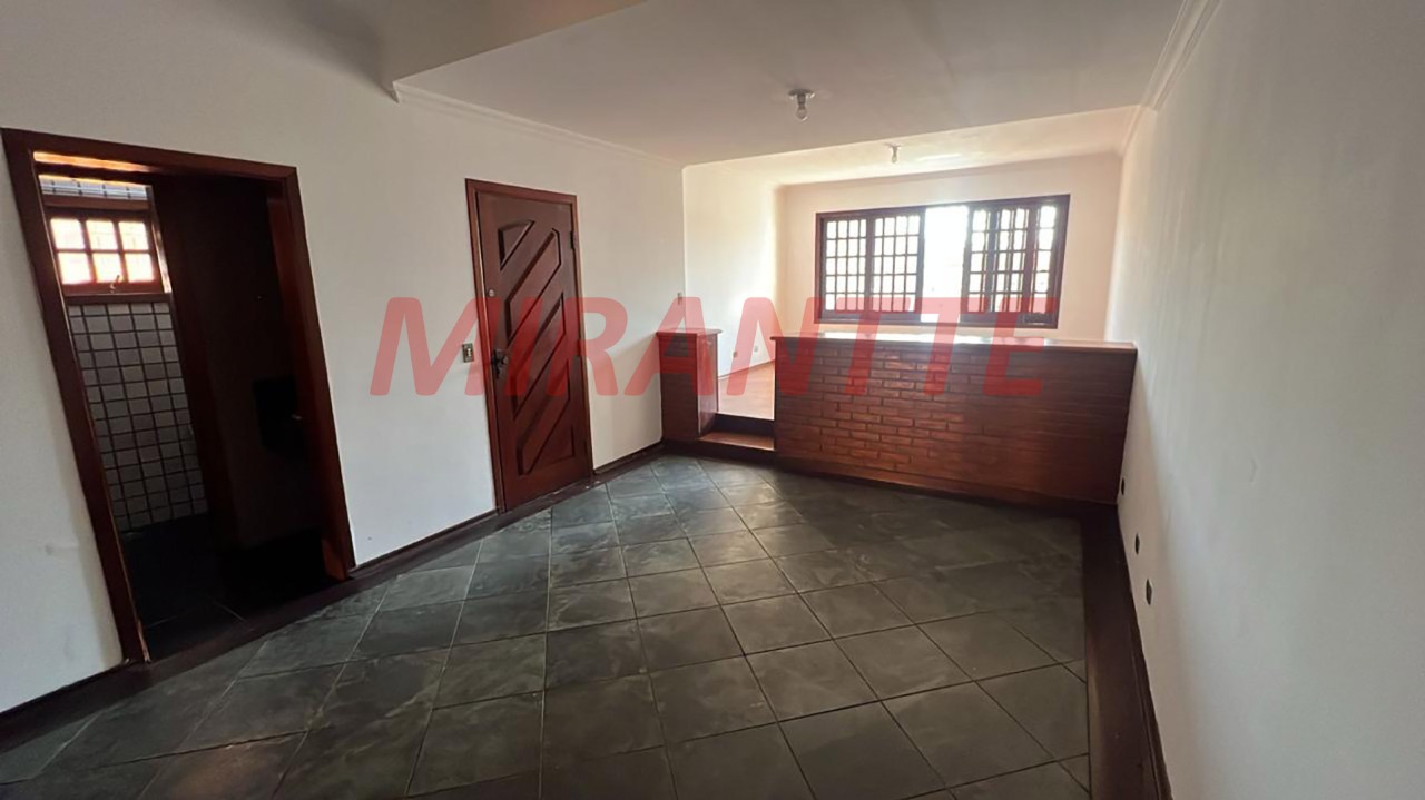 Sobrado de 267m² com 3 quartos em Parada Inglesa