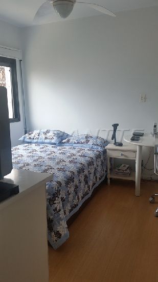 Apartamento de 189m² com 4 quartos em Água Fria