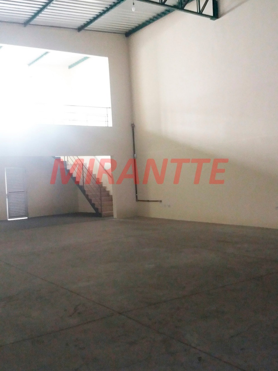 Galpao de 245m² em Jardim Bela Vista