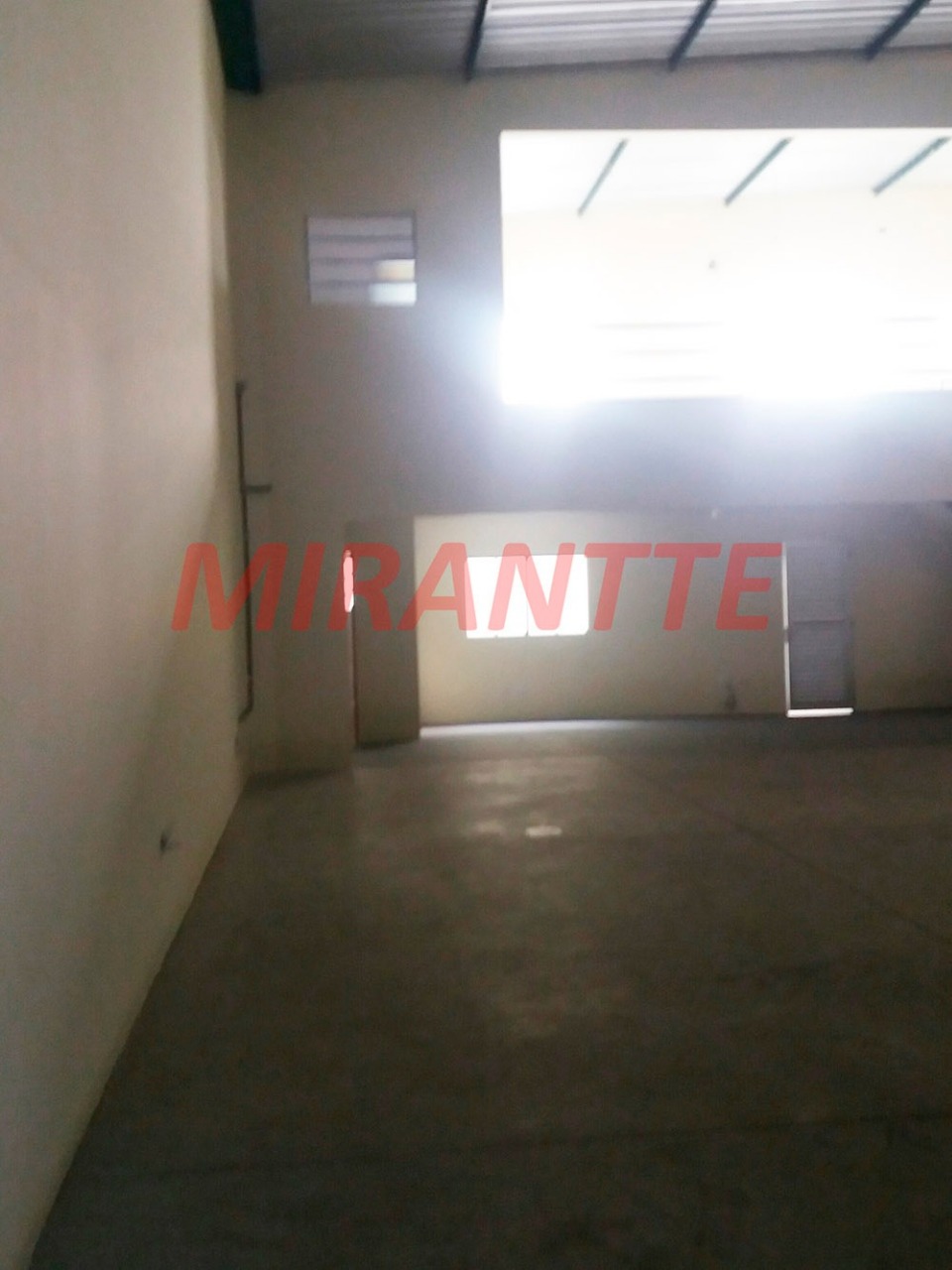 Galpao de 245m² em Jardim Bela Vista