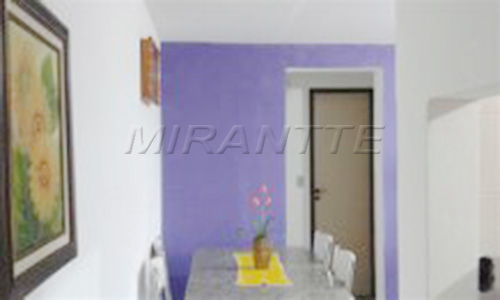 Apartamento de 50m² com 2 quartos em Jardim Do Tiro