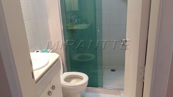 Cond. fechado de 147m² com 3 quartos em Tremembe